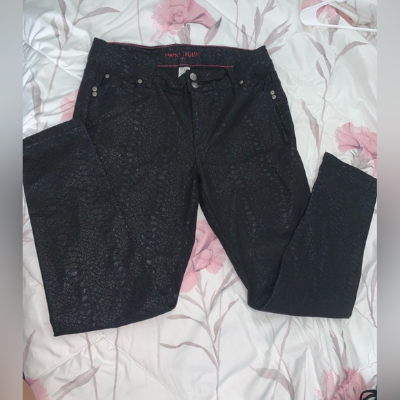 Stylish Black Pants for Women - Picture 3 of 10